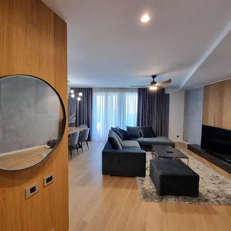 公寓 Business & Relax Close Promenada Mall *