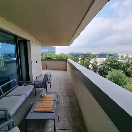Business & Relax Close Promenada Mall 公寓 布加勒斯特