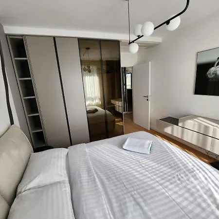 公寓 Business & Relax Close Promenada Mall 布加勒斯特